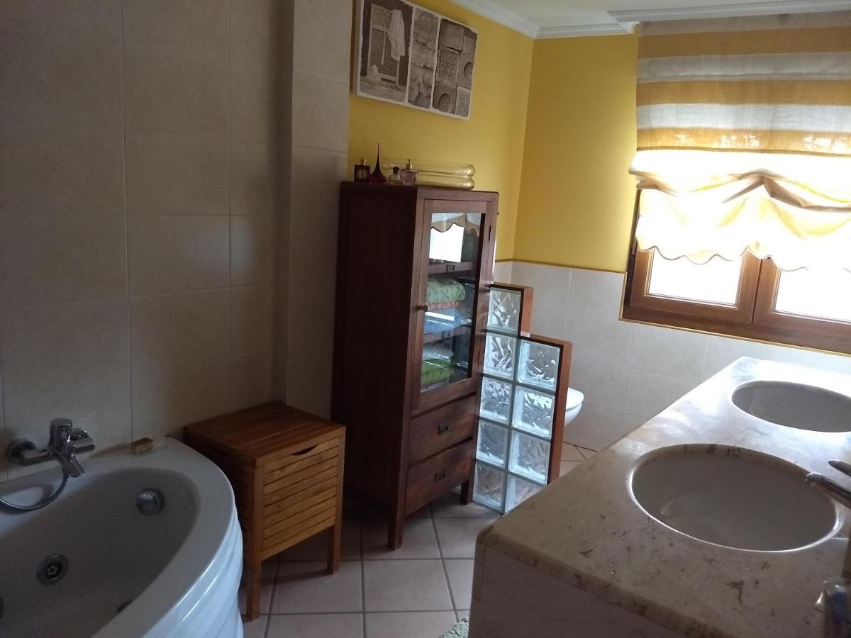 Casa Vilarousa Villanueva De Arosa Luaran gambar